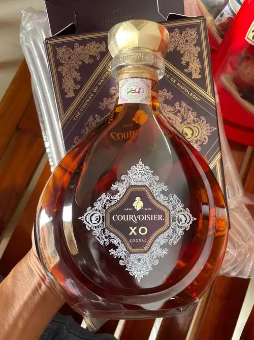 三得利(suntory)拿破仑xo 700ml 干邑白兰地 法国原装进口洋酒晒单图