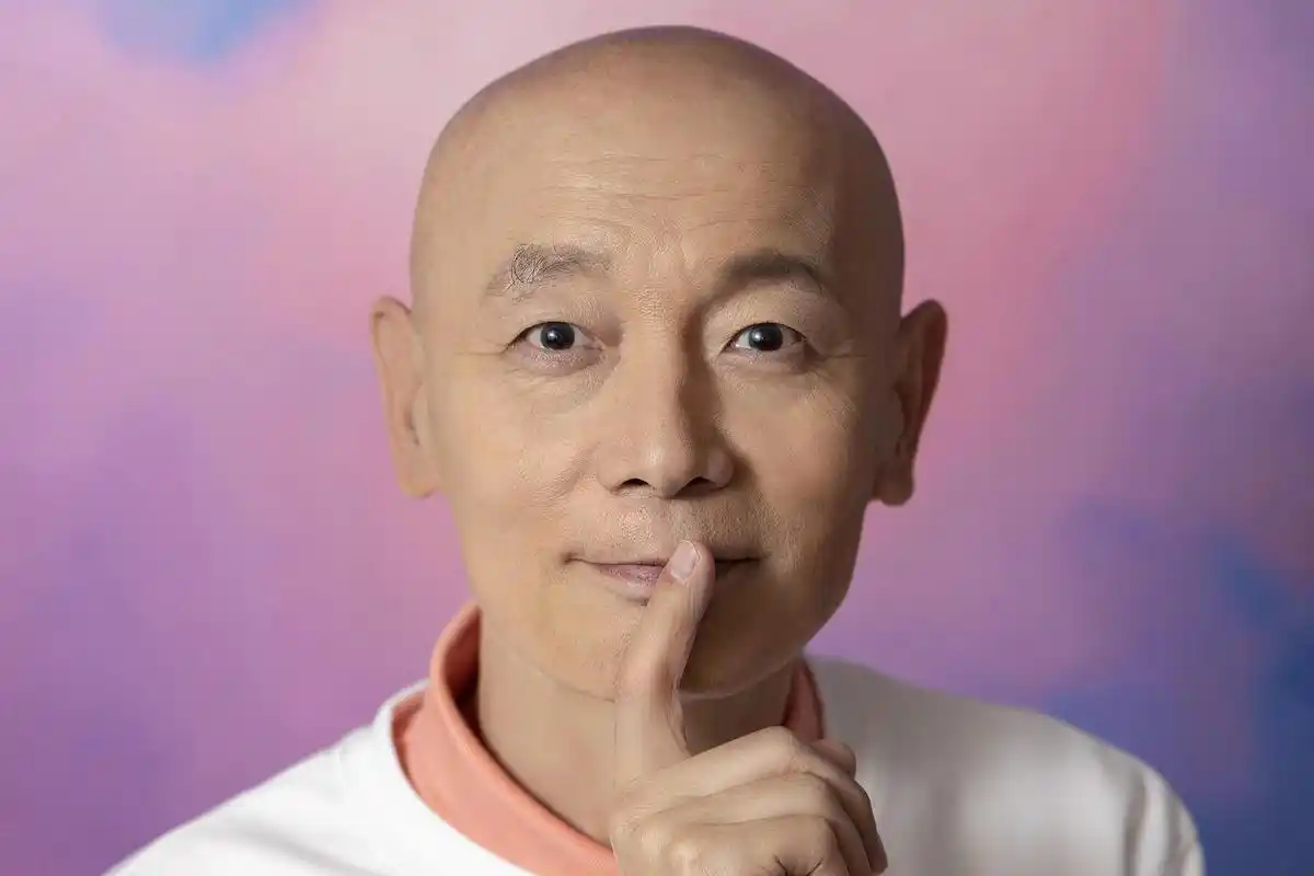 葛优:即使年龄增大,也要为梦想努力 演员葛优在电影《非诚勿扰3》中