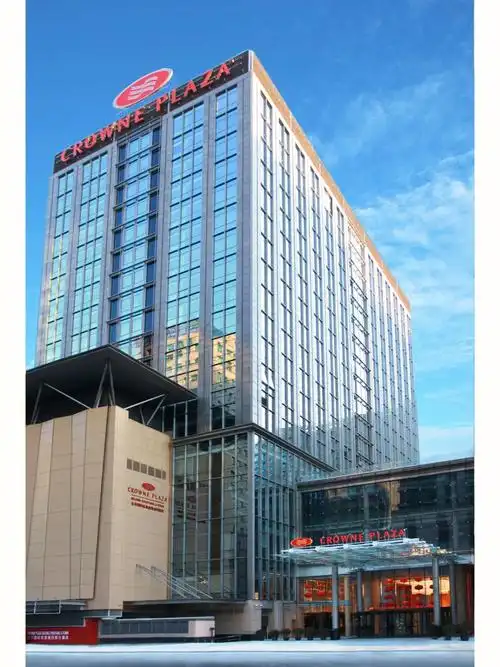 基本信息楼盘名称: 悠唐国际地理位置: 北京市朝阳区三丰北里7号悠唐