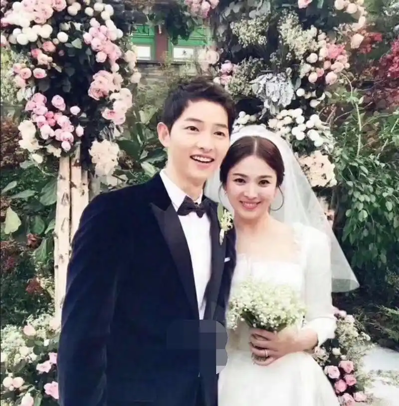 宋仲基宋慧乔离婚:曾经相爱,却成陌路!