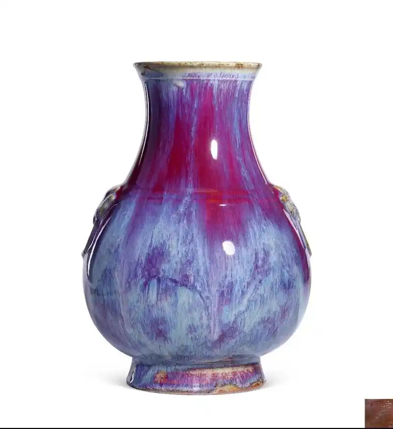 雍正窑变釉铺首耳尊(成交价356.5万)#钧瓷窑变 - 抖音