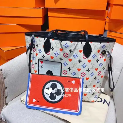 奢侈品包包回收lv限量扑克牌系列nevefull