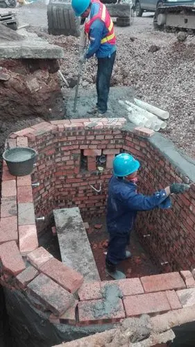 北综合r024人孔砌筑.