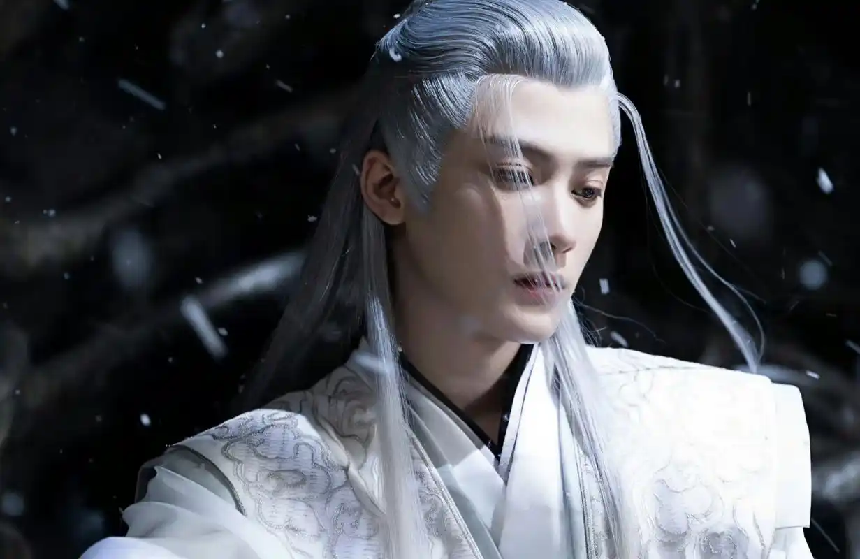 檀健次的《长相思》相柳, 这个造型,我觉得审美在线.