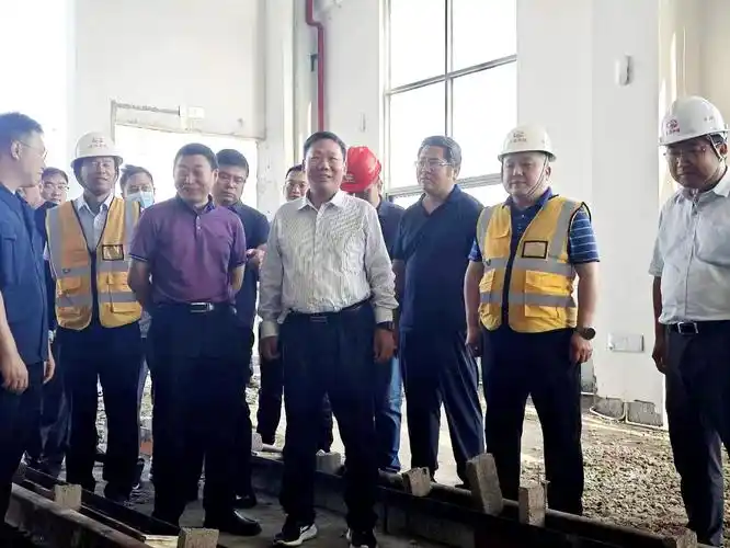 广铁集团副总经理海南铁路公司党委书记董事长杨学斌一行到三亚至乐东