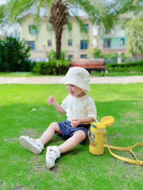 一岁宝宝日常今天也要微笑吖