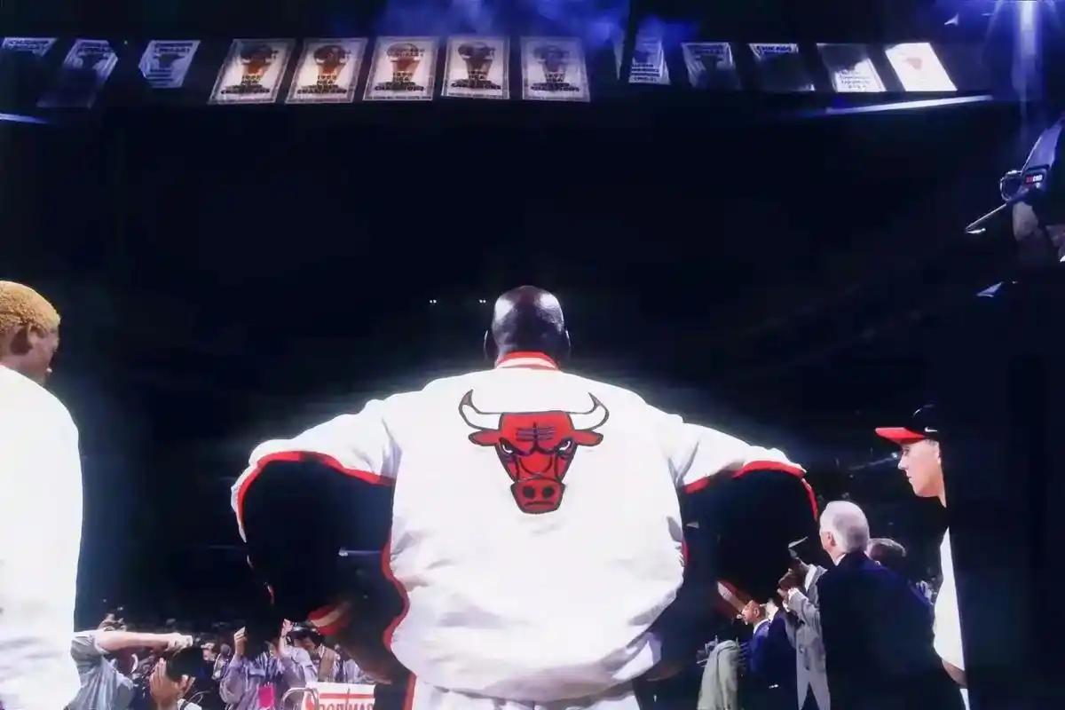 唯独你在我心中反复#篮球 #篮球壁纸  #乔丹 #篮球之神  - 抖音