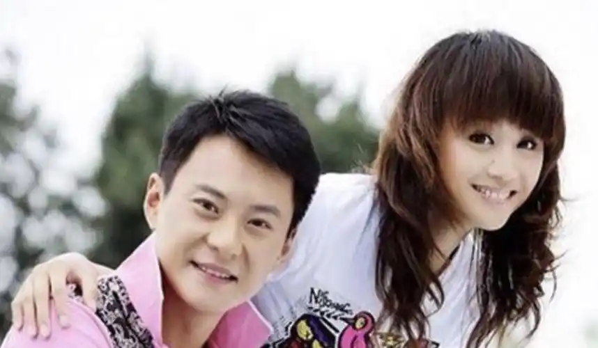 回顾王斑作为曹颖的老公娱乐圈籍籍无名在另一个圈子红得发紫