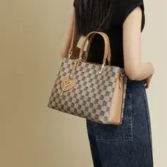 【省30元】红蜻蜓女士手提包_red dragonfly 红蜻蜓 包包女包斜挎单肩