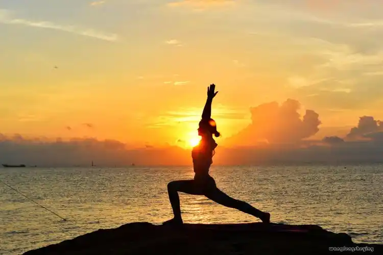 海边瑜伽