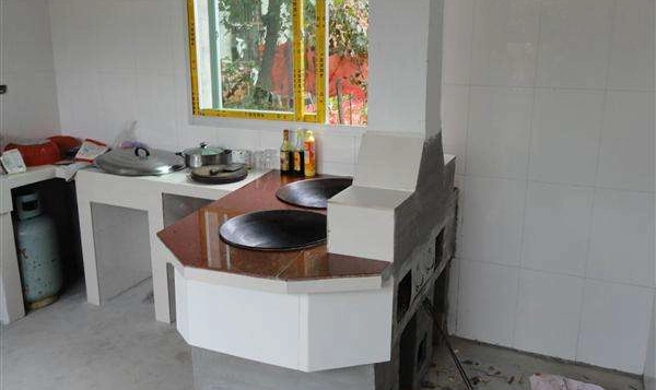 农村环保风暴,专家建议禁用土灶,改用天然气 最高补助2000元!