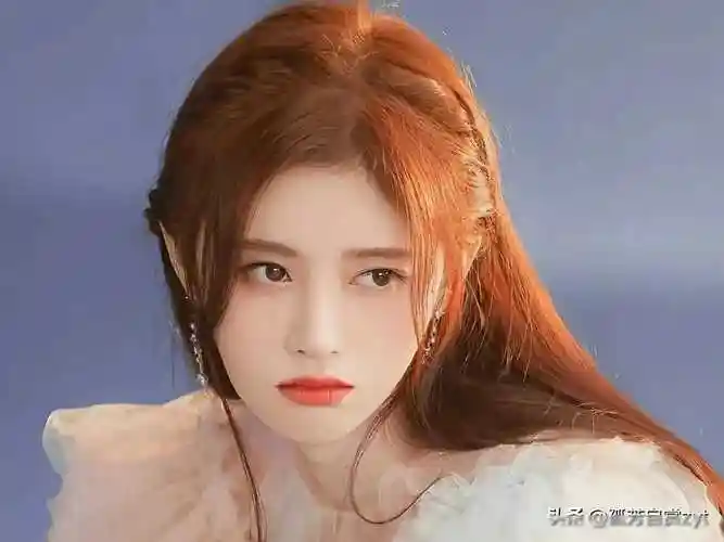 探秘鞠婧祎的科普之旅,感受明星的科普魅力!