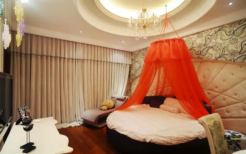 各种漂亮圆床房照片 - 酒店餐饮娱乐 - 拓者设计吧 - powered by