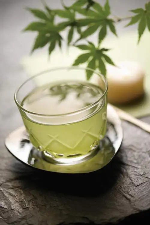 幸福,餐桌,茶,桌子,杯子,餐具,叶子,碟子,盘,绿茶,茶叶,绿叶,一杯