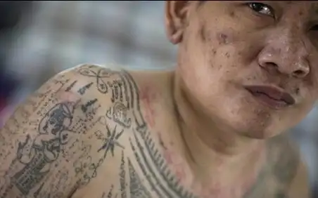 实拍艾滋病人的生活