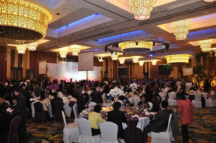 2011魅力中国·名流晚宴 - 2011中国饭店业年会官方网站|中国饭店业