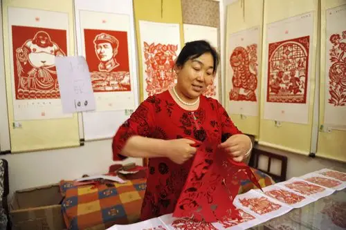 陕北剪纸艺人