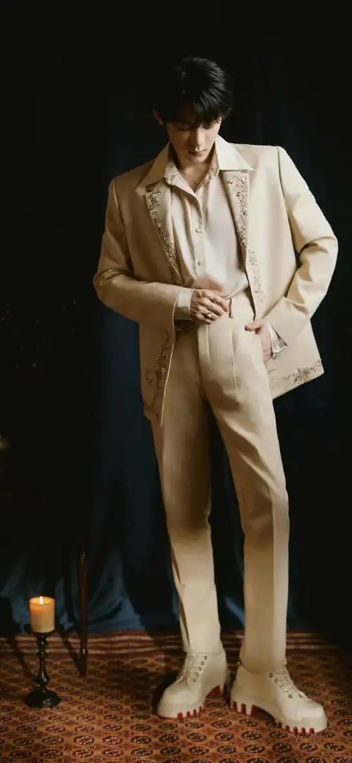 明星壁纸#  风格各异|帅气十足|男艺人壁纸  罗云熙|檀健次|张凌赫