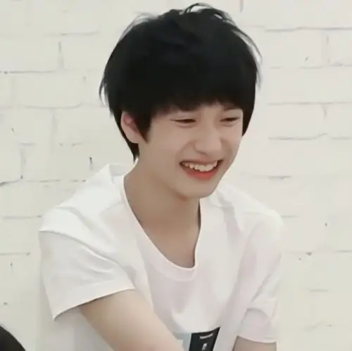 严浩翔yhx人类幼崽可爱瞬间超级好看奶味严严