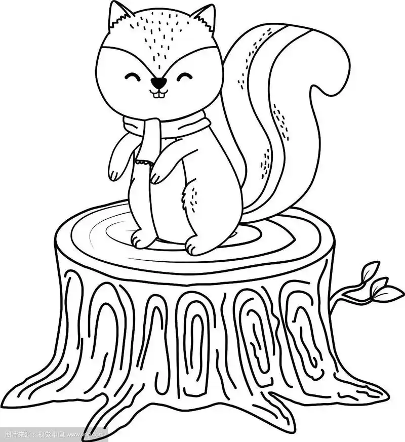 可爱的花栗鼠在树干林地的性格