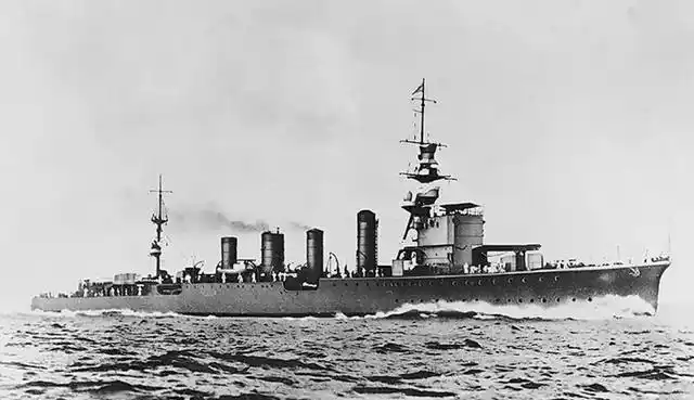 二战日军海军的第一神舰雪风号驱逐舰几乎见证日本海军的兴衰历史