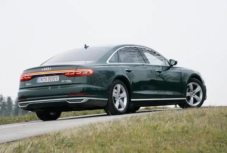 【图】audi a8l 60tfsie quattro_奥迪a8论坛_汽车之家论坛