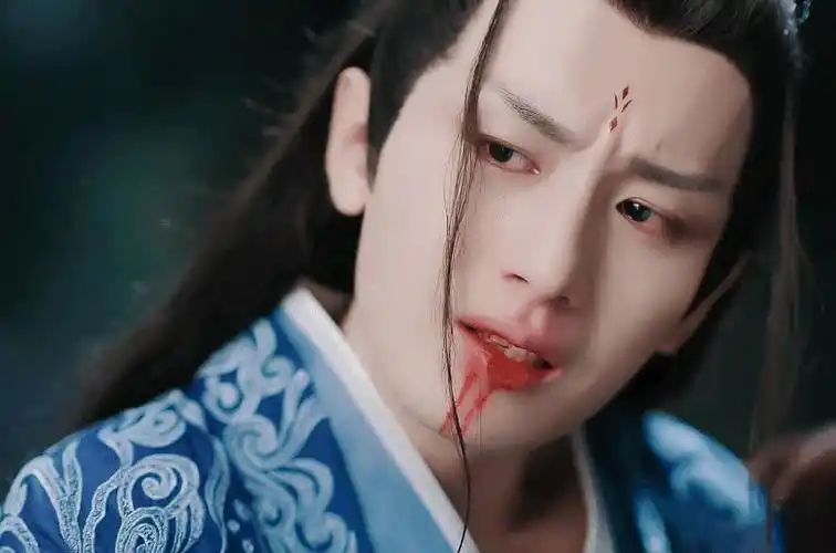 2021-09-27 14:34:05赞回应这剧的泪点太多夏日酸酸乳上面说硬汉流泪