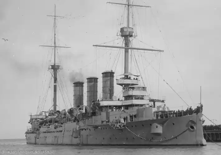 装甲巡洋舰八云图片