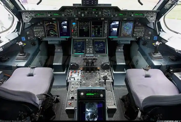 经典战机a400m,一只"灰熊"的故事