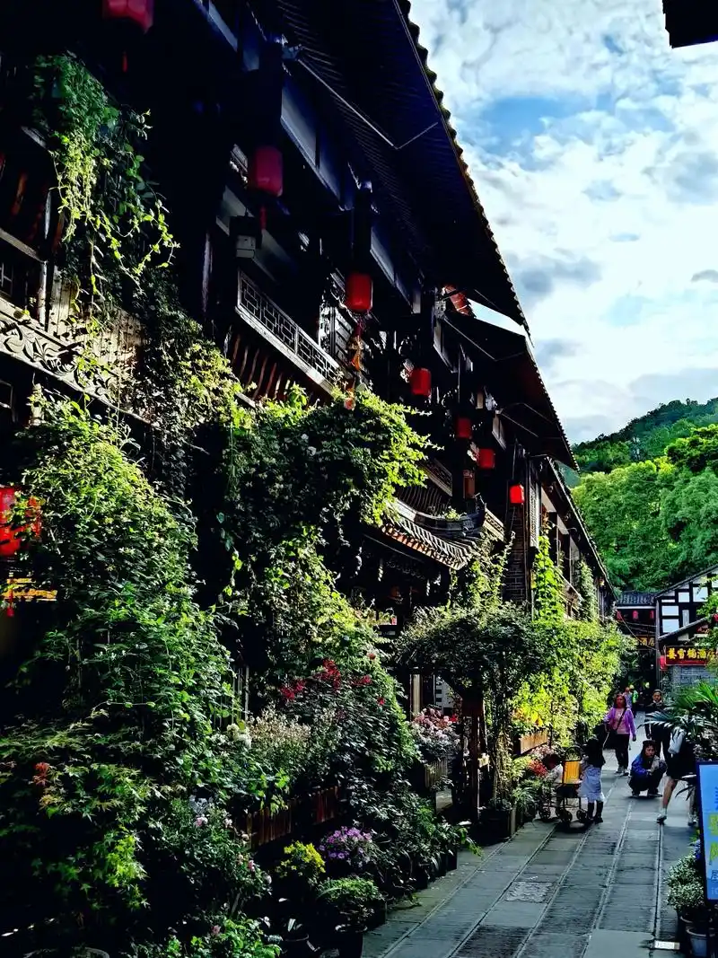 清凉一夏,邂逅不一样的街子古镇