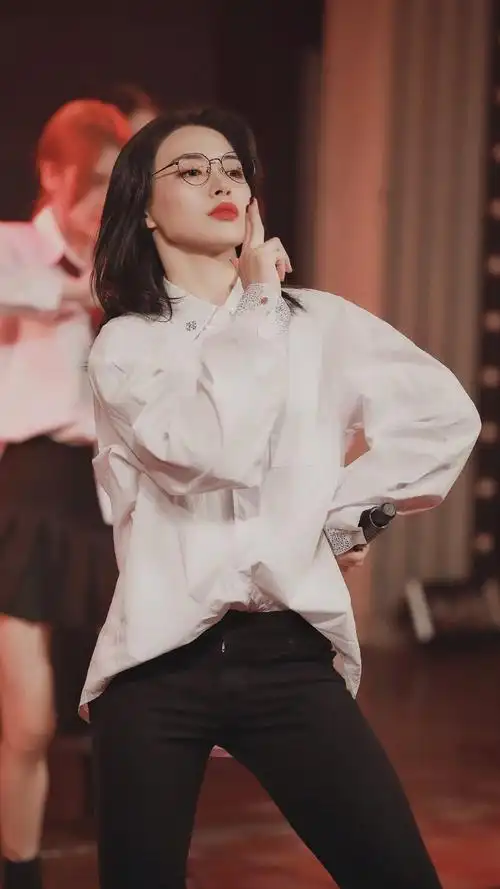 戴萌- 堆糖,美图壁纸兴趣社区