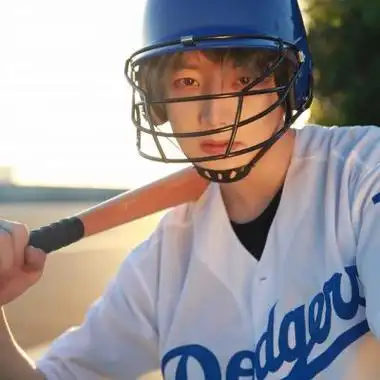 个性潮酷的酷拽潮流男头图片 很酷很时尚的个性男生微信头像_男生头像