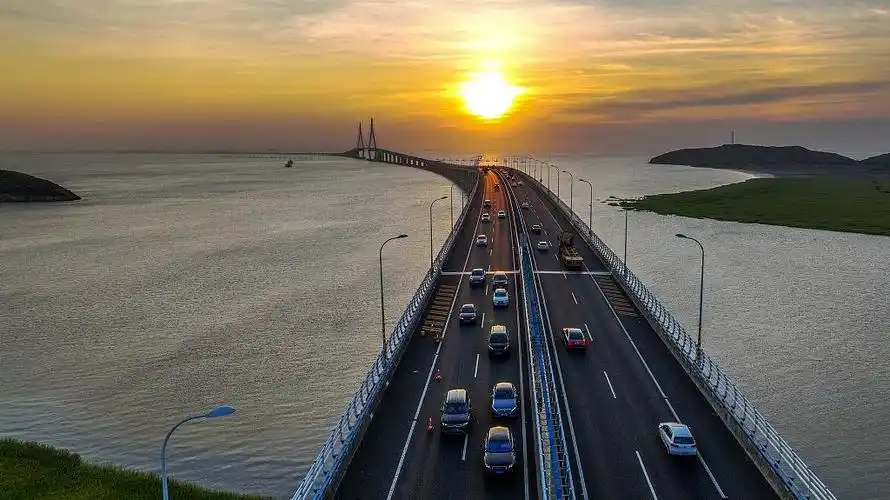 浙江舟山,甬舟高速(g9211)金塘大桥段 视觉中国 资料图