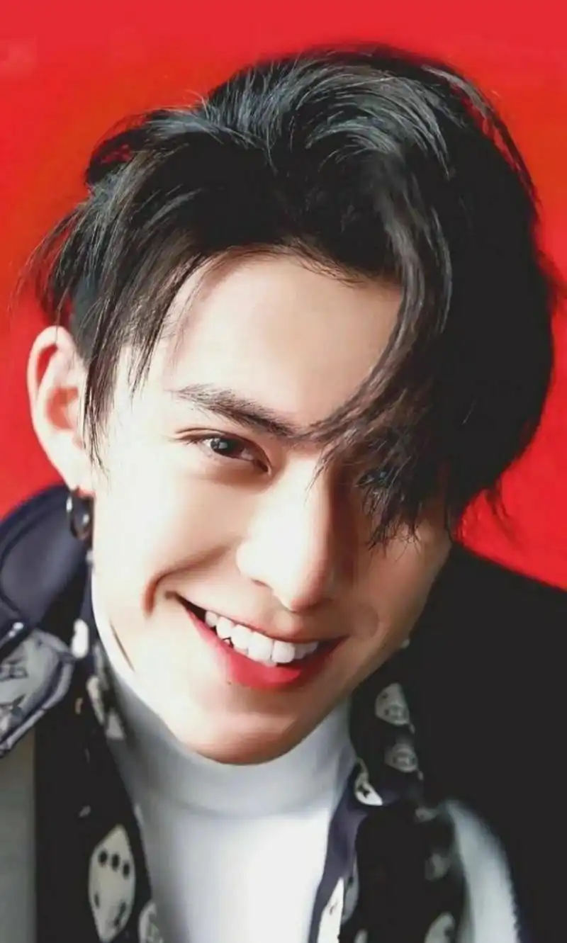 有网友盘点了娱乐圈里浓颜系男明星:严宽,陈坤,宋威龙,王鹤棣,蔡徐坤