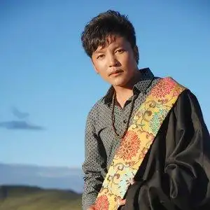 "索朗扎西"的封面