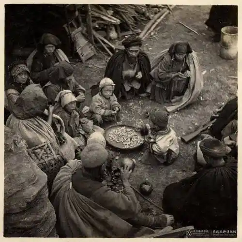 非常珍贵!上世纪三四十年代的彝族影像图片