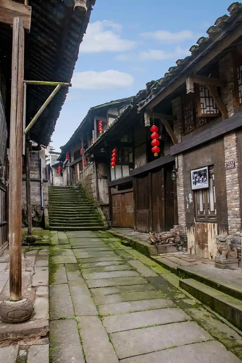 重庆泰裤辣# 松溉古镇,承载着重庆的历史记忆,如同一串静静低吟的