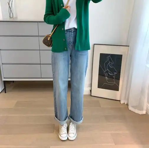 77大直筒宽腿,垂感很好可以做直筒拖地裤,可以裤脚卷起清爽水洗蓝