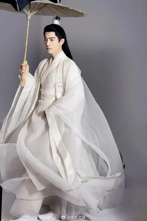 来回看一组肖战在影视剧里的古装造型,时影,唐三,言冰云,张小凡,魏无