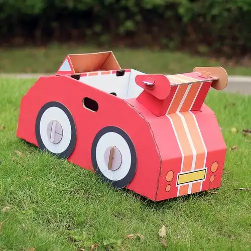 汽车纸箱教具红绿灯交通信号指示牌玩具车安全知识瓦楞纸壳纸箱三角形