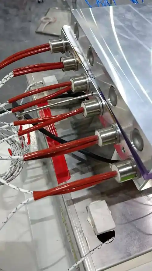 厂家定制各种加热管新宏大xhd加热器宁德时代专用模具单头加热棒