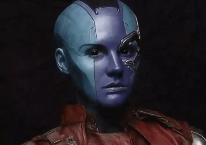 没想到,漫威电影中饰演暗夜比邻星的演员,真实颜值竟如此高