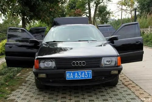 92年老奥迪
