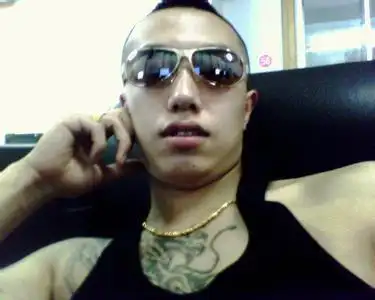 qq头像黑社会小孩_qq黑社会大哥头像_qq头像黑社会图片