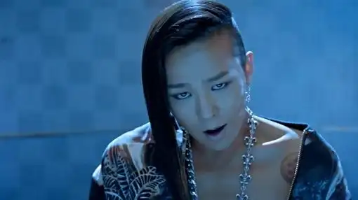 bigbang的fantastic baby里谁是权志龙