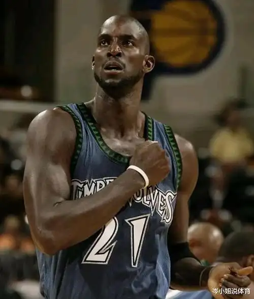 加内特为何被称之为狼王?确实是为了森林狼队付出了许多的心血|凯文·