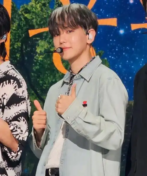 边伯贤solo出道四周年