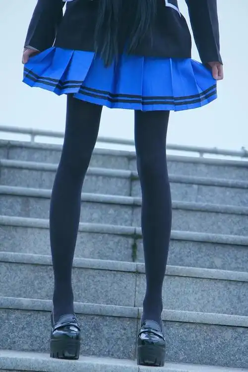 逆天美腿!《约会大作战》时崎狂三cos_腾讯游戏