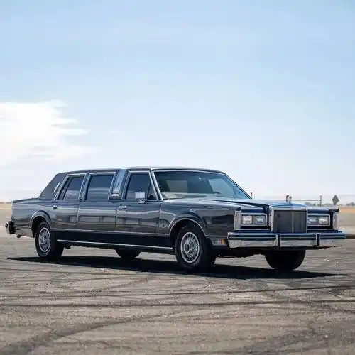 从1984年林肯town car豪华 来聊聊town car家族30年_搜狐汽车_搜狐网