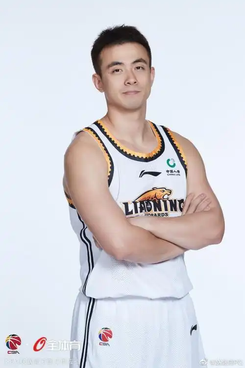 赵继伟_新浪新闻